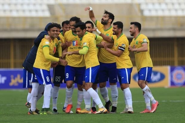 نفت آبادان لیگ برتری شد